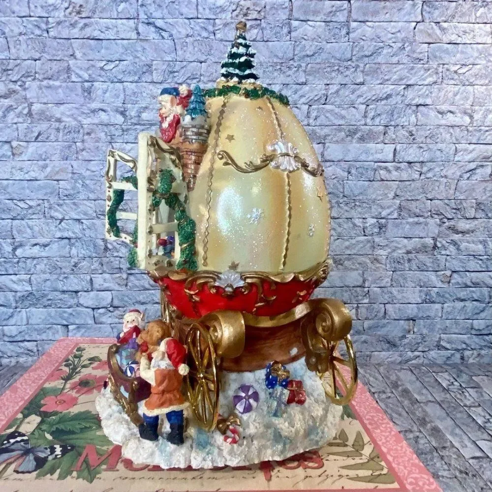 Vtg Musical Christmas Carriage Santa Sled Ceramic Holiday Decor Battery Operated